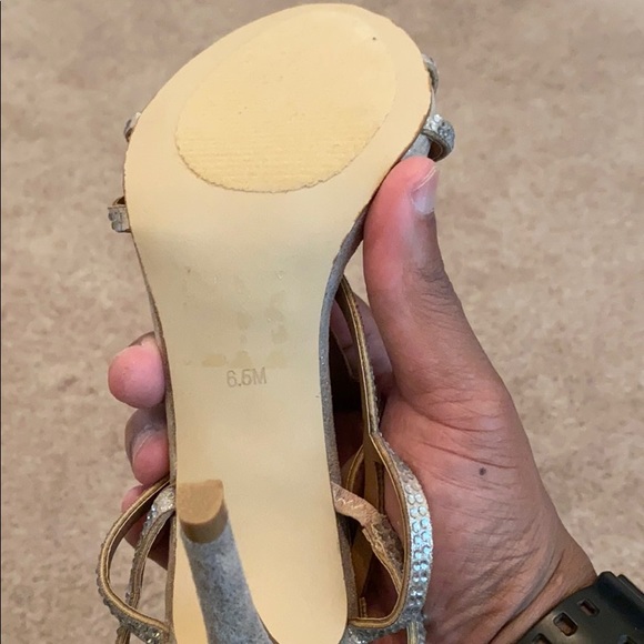 Ladies Steve Madden bedazzled heels - Picture 6 of 6